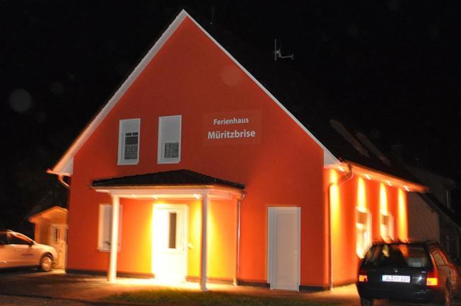 Ferienhaus Mueritzbrise / Og-Appartement Marienfelde Dış mekan fotoğraf